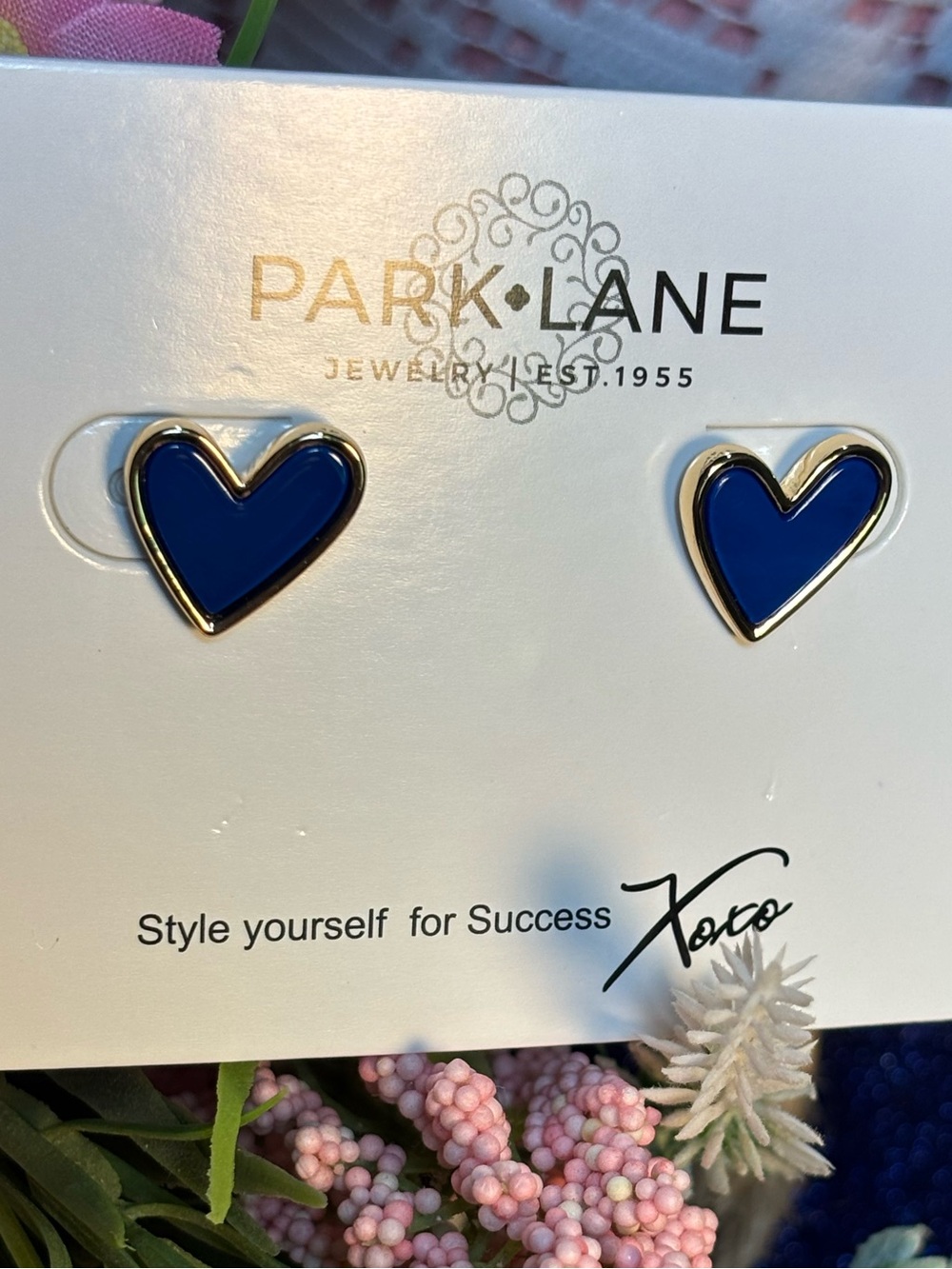 Billie Blue Jean Babe Stud Blue Heart and Gold Metal